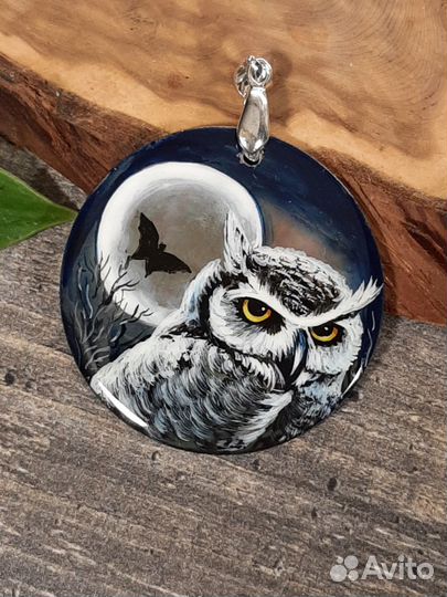 Кулон перламутровый 