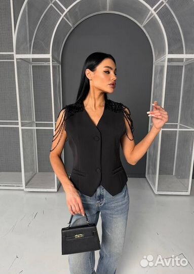 Шикарная жилетка