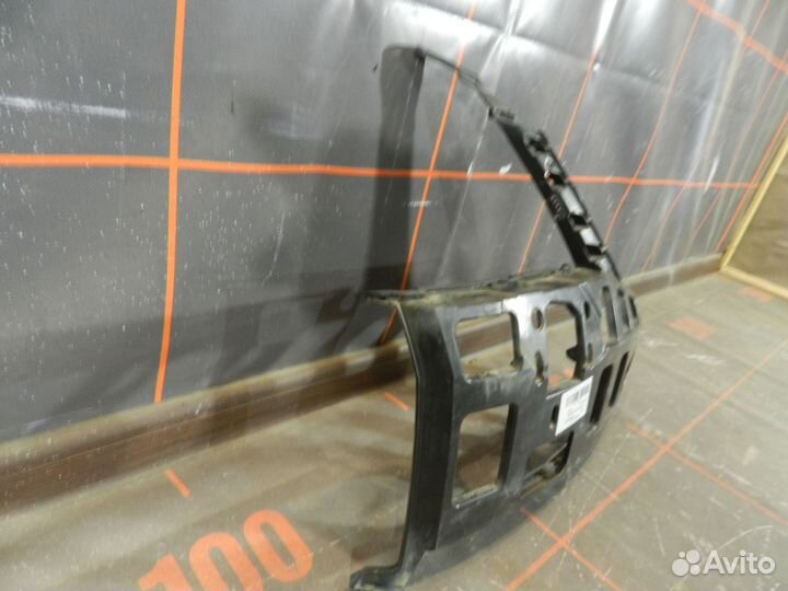 Кронштейн бампера передний - Skoda Octavia A7