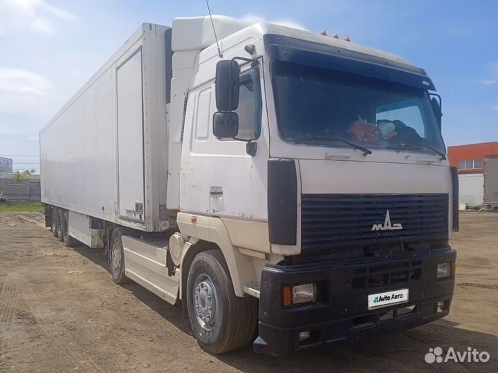 МАЗ 5440А8-360-031 с полуприцепом, 2008