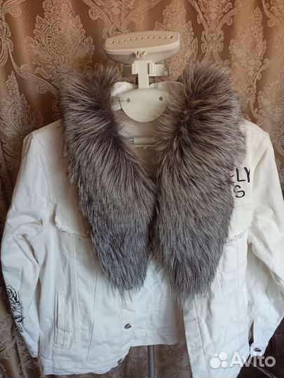 Меховой воротник чернобурка