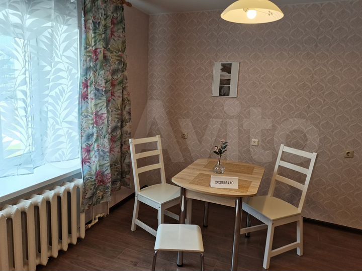 1-к. квартира, 47 м², 2/4 эт.