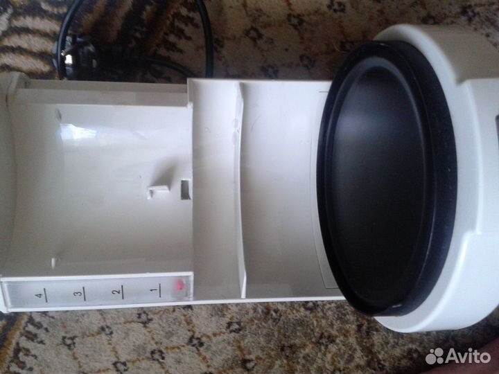 Кофеварка Braun 3075 / KF 12 без колбы и фильтра