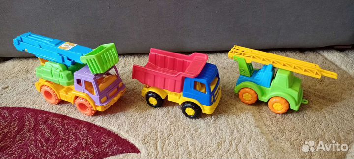 Игрушки (много)