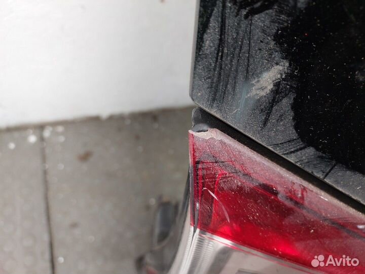 Крышка багажника Ford C-Max, 2011