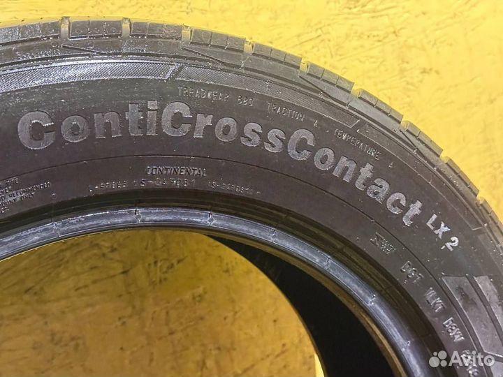 Continental ContiCrossContact LX2 215/60 R17 96H