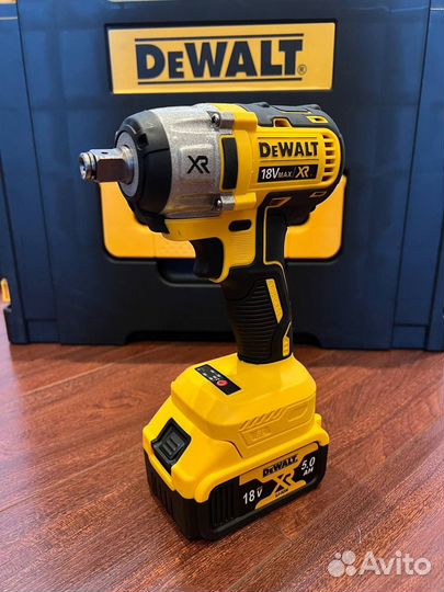 Набор аккумуляторного инструмента Dewalt 4в1