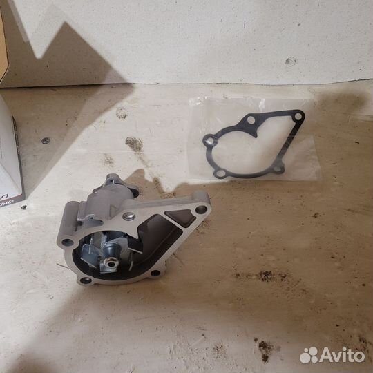 Помпа, водяной насос hyundai Getz/KIA Rio II
