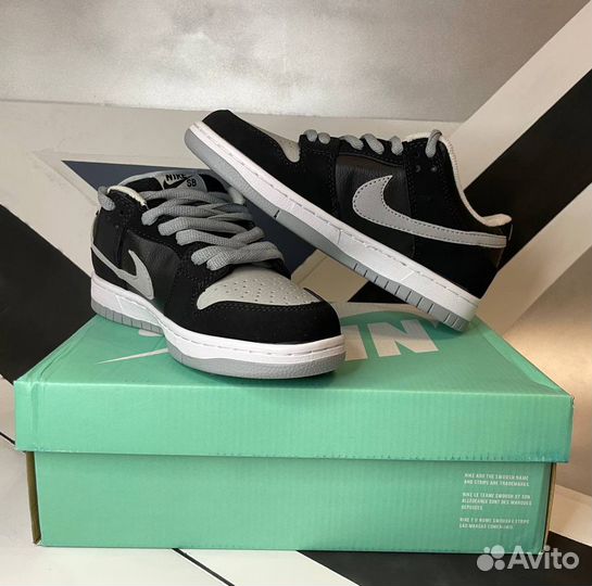 Кроссовки Nike SB Dunk Low