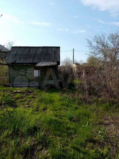 Дача 20 м² на участке 6 сот.