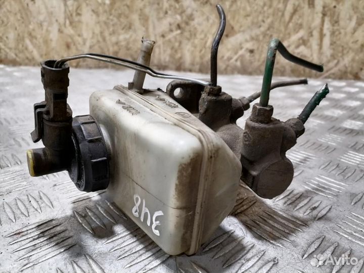 Цилиндр тормозов главный Renault Logan 2005 2014