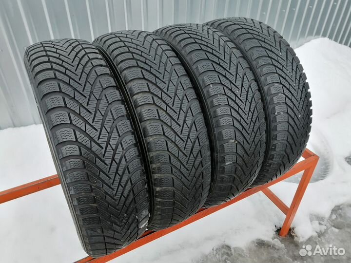 Pirelli Winter Cinturato 175/70 R14 84T