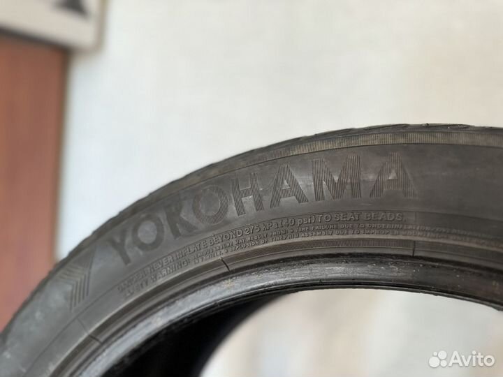 Yokohama BluEarth Winter V905 295/40 R21 111V