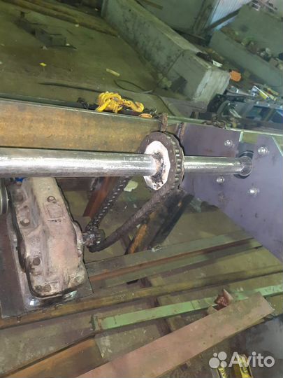 Эстакада подачи круглого Леса Бревен