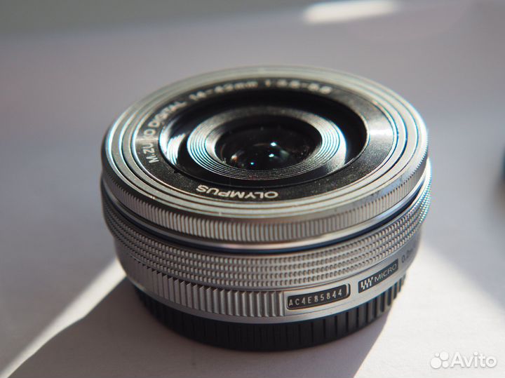 Olympus m.Zuiko 14-42 EZ, 14-42 IIR (silver/black)