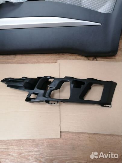 Кронштейн крепления бампера перед лев Mondeo 10-14