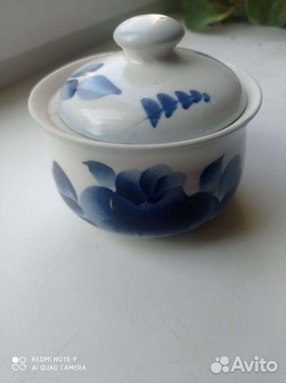 Чайник заварочный и сахарница СССР гжель