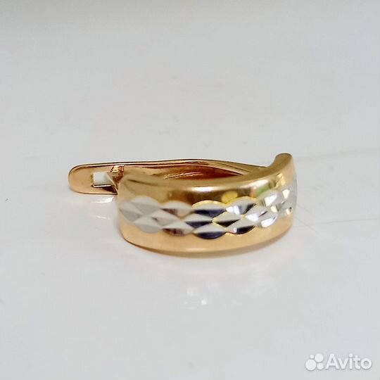 Золотые серьги