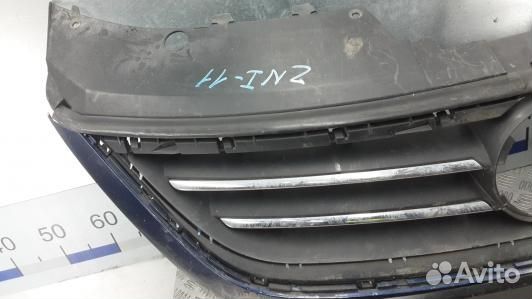 Решетка радиатора volkswagen passat CC (ZNI11QF01)