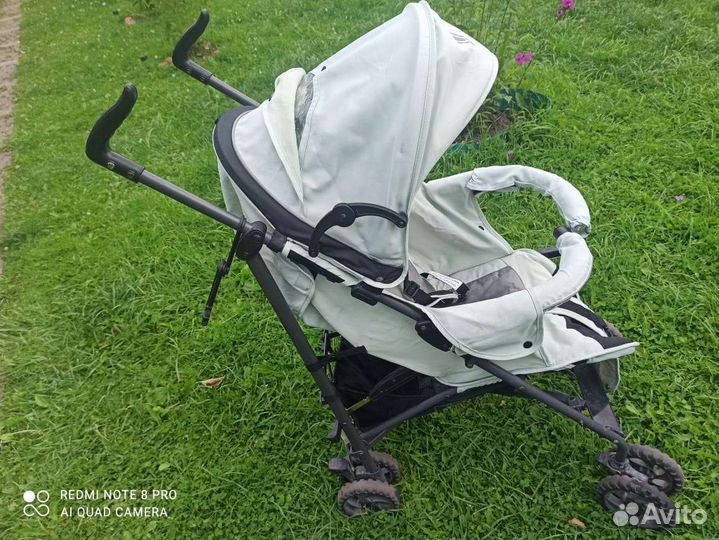 Прогулочная коляска трость