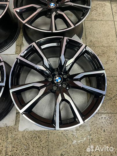 Оригинальные диски 755m BMW X7 G07 R22 разноширок