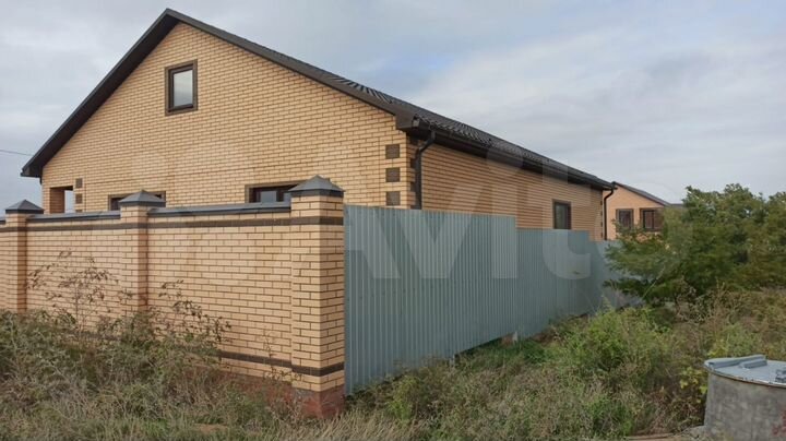 Дом 140 м² на участке 6 сот.