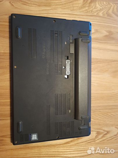 Lenovo Thinkpad x270 i3 16gb ssd500