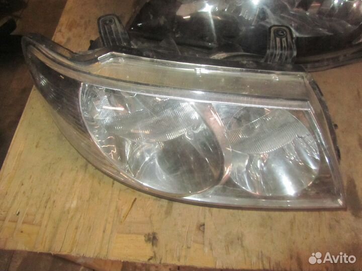 Фара передняя левая правая Nissan Almera 06-12г