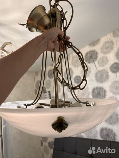 Люстра потолочная новая