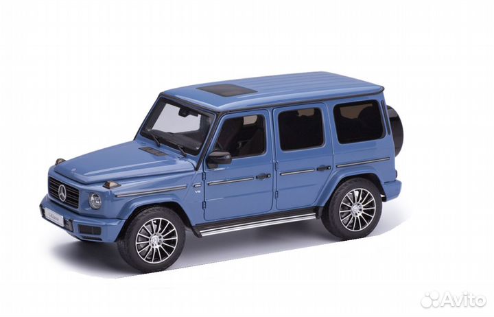 Модель Mercedes G-class AMG line W463 II 1:18 Blue