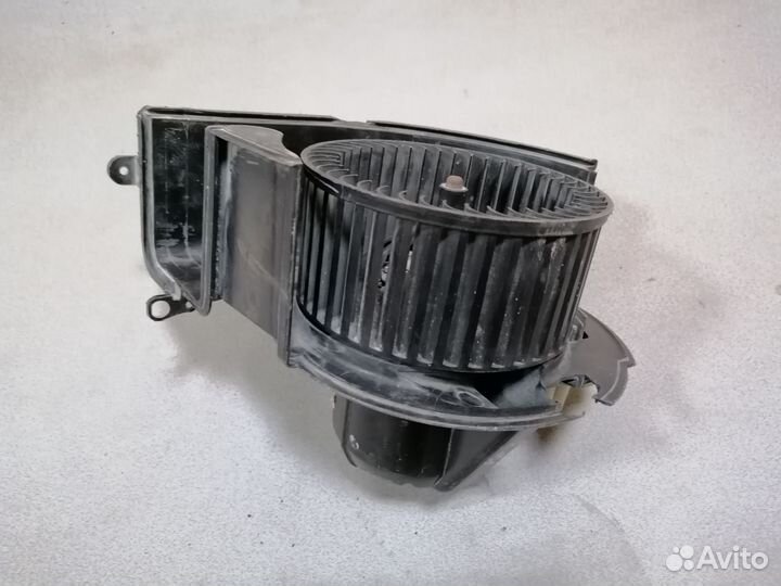 Моторчик печки BMW X5 с резистором в сборе 2000-07