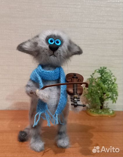 Котик ручной работы