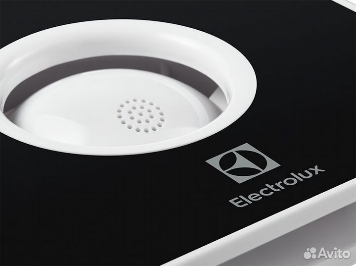 Вентилятор вытяжной Electrolux серии Rainbow eafr