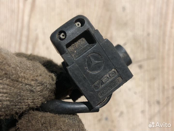 Форсунка омывателя Mercedes w203 w219 w220 w211