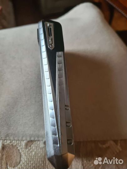 Телефон Vertu