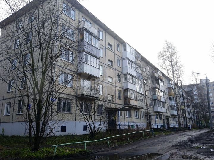 4-к. квартира, 61,7 м², 1/5 эт.