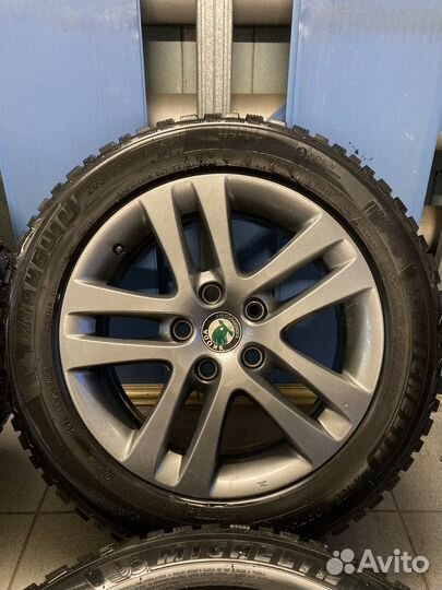 Michelin X-Ice North 4 205/55 R16