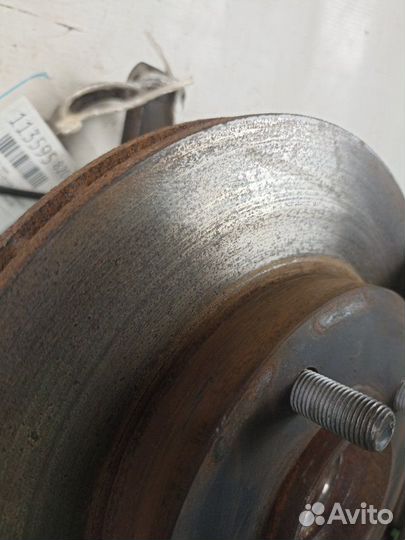 Ступица передняя правая Nissan March AK12 CR12DE