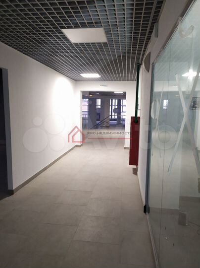 Сдам торговое помещение, 127 м²