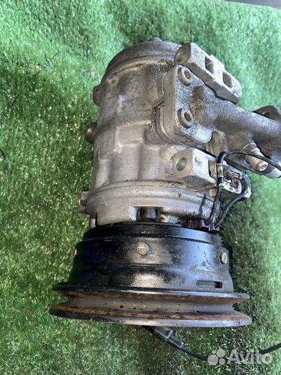 Компрессор кондиционера Mitsubishi CSA201A136A 047