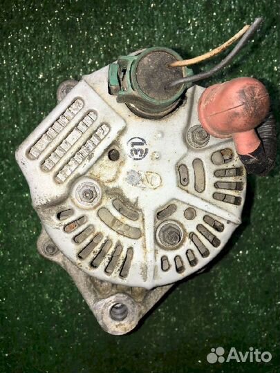 Генератор 4XE1 isuzu Gemini 8970275681