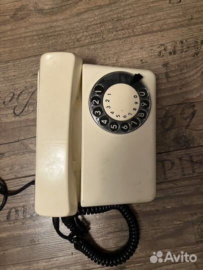 Дисковый телефон Германия белый