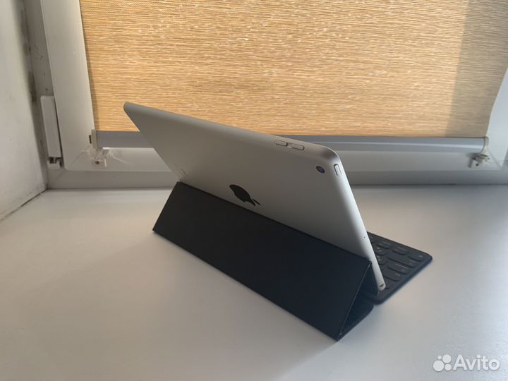 Apple Smart keyboard