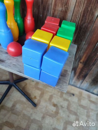 Кегли детские и кубики (Развивающие игрушки)