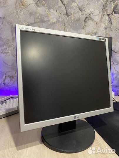 Монитор LG 17“ 75Гц