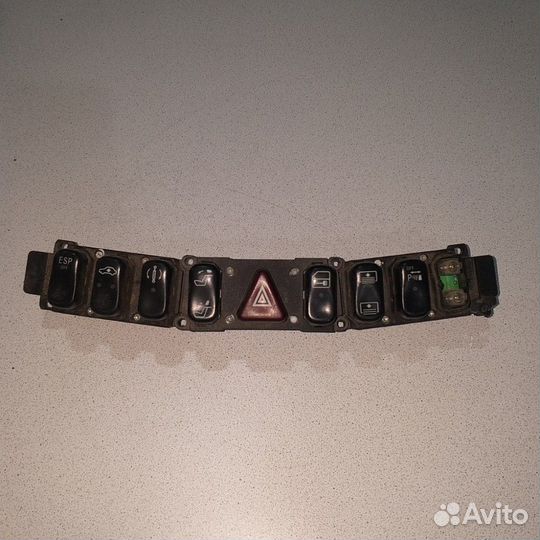 Блок кнопок центральной консоли Меrсеdеs Веnz W220