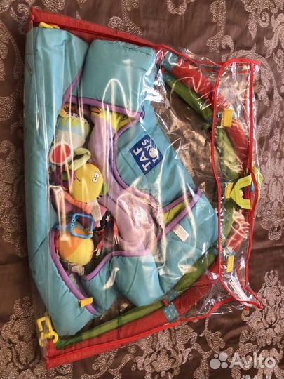 Развивающий коврик с зеркалом