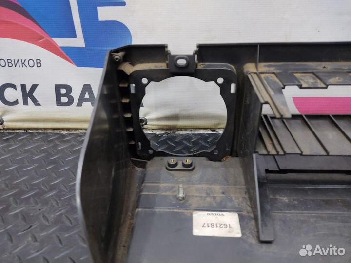 Панель салона верхняя Volvo FH