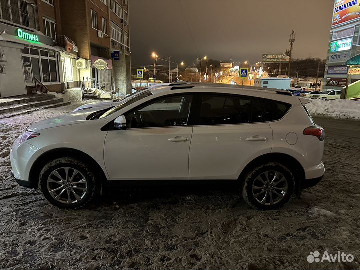 Toyota RAV4 2.0 CVT, 2016, 120 000 км