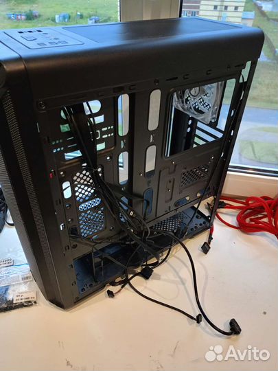 Корпус Zalman I3